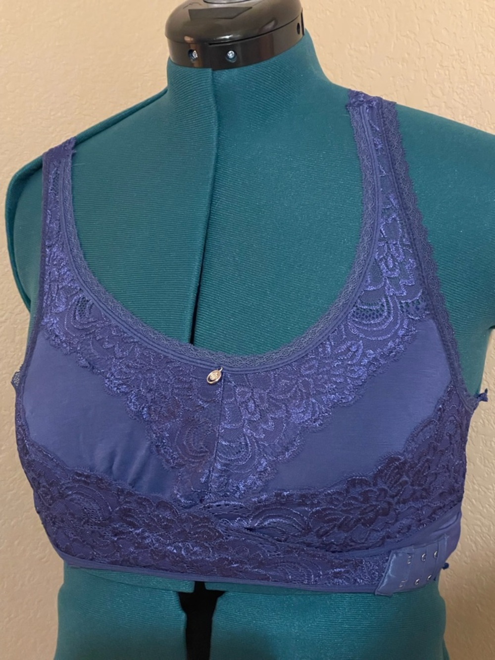 Lace Trim Wireless Comfort Bra in Deep Purple